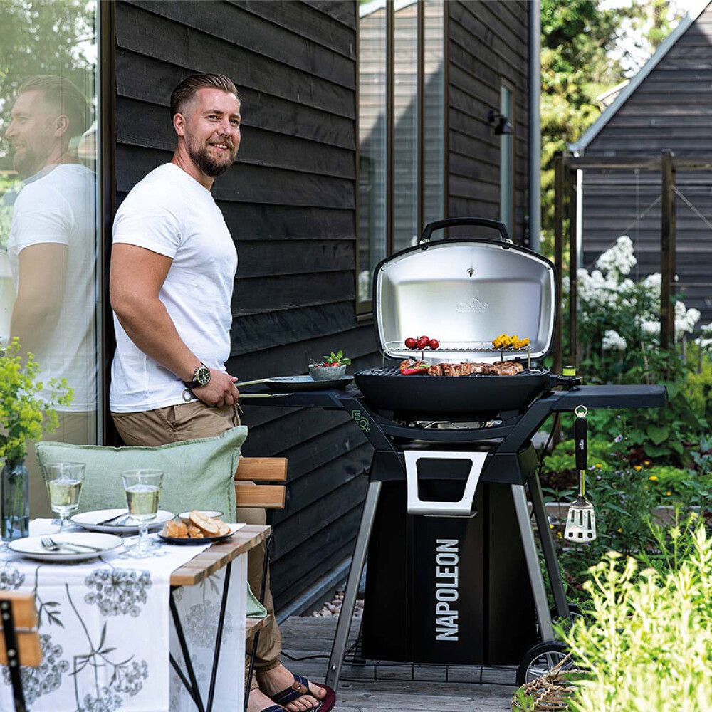 Grillivaunu Napoleon TravelQ kaasugrilliin
