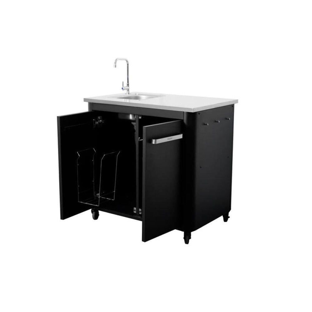 Lavuaari Cozze kesäkeittiöön