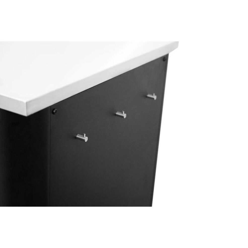 Lavuaari Cozze kesäkeittiöön