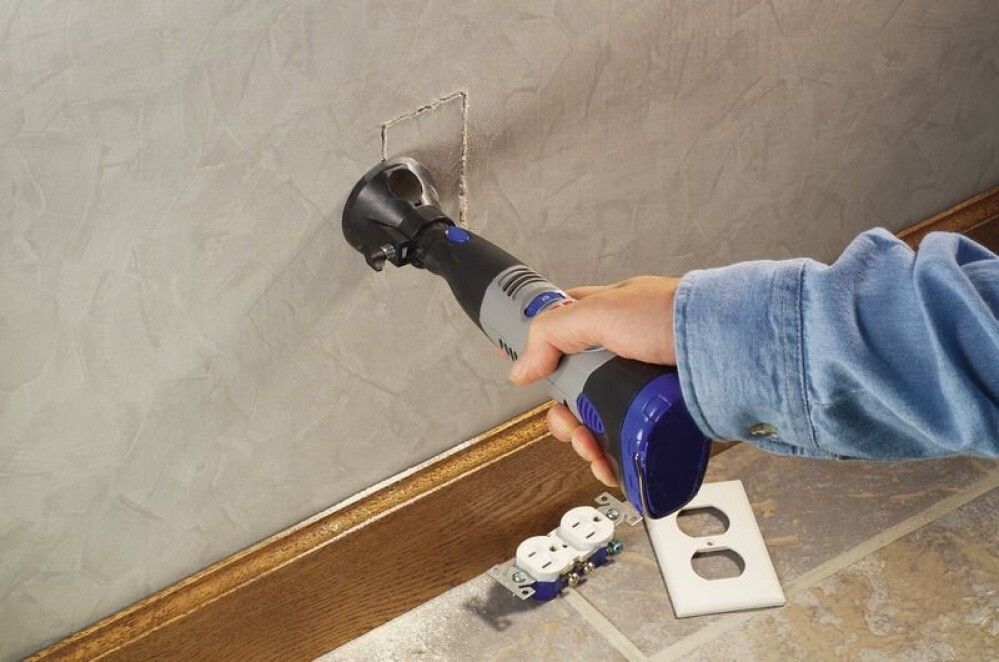 Spiraalijyrsin Dremel Puu (561)