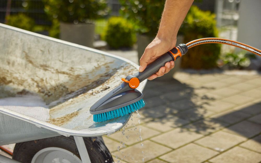 Käsiharja Gardena Cleansystem karkea M