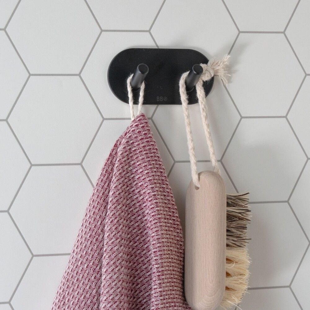 Tuplakoukku Beslagsboden Mattamusta RST BB1091