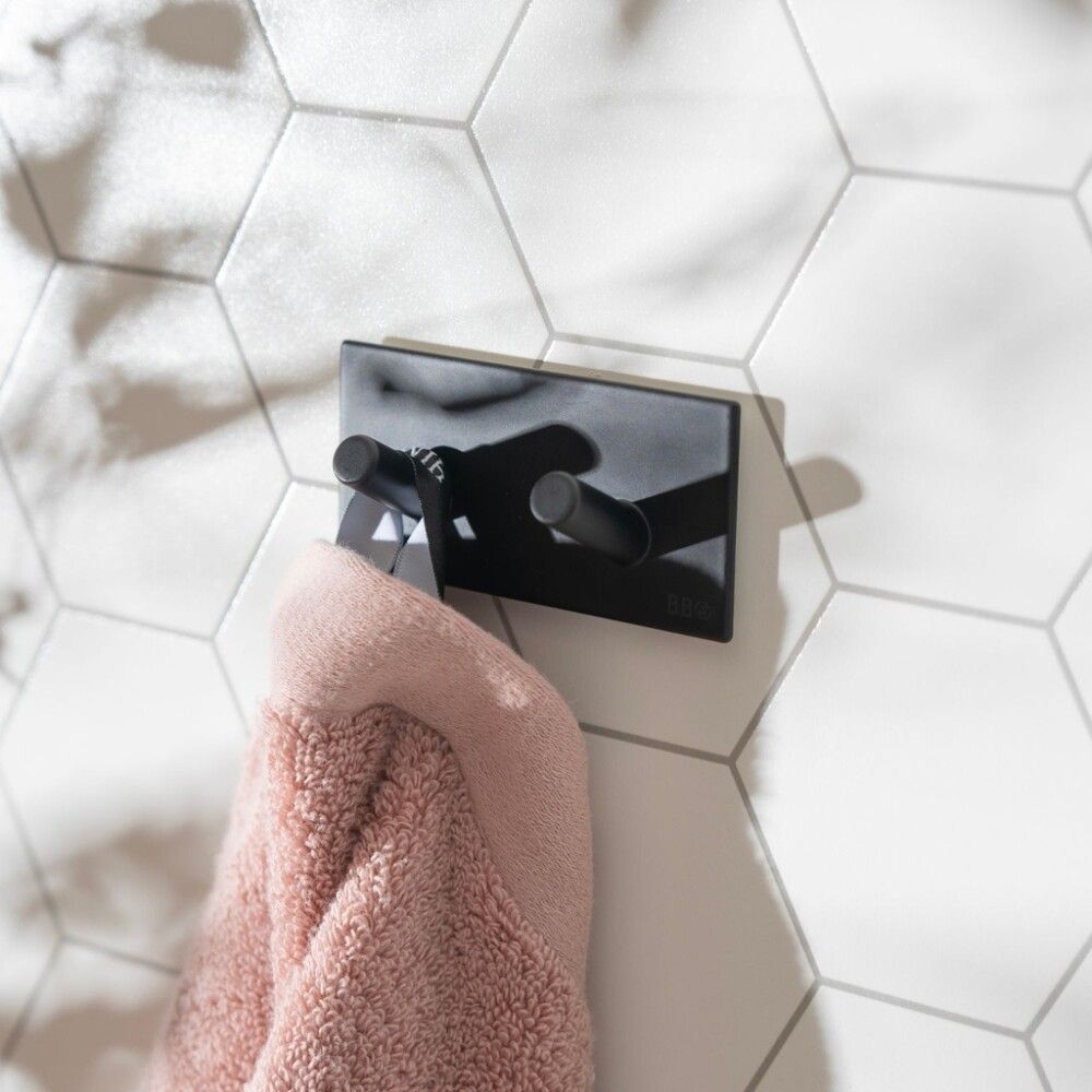 Tuplakoukku Beslagsboden Mattamusta RST BB1093