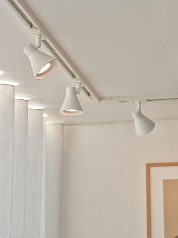 Spottivalaisin Nordlux Link Eik Valkoinen