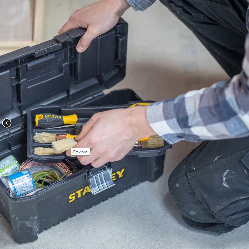 Työkalupakki Stanley 16" Metallisalvoilla