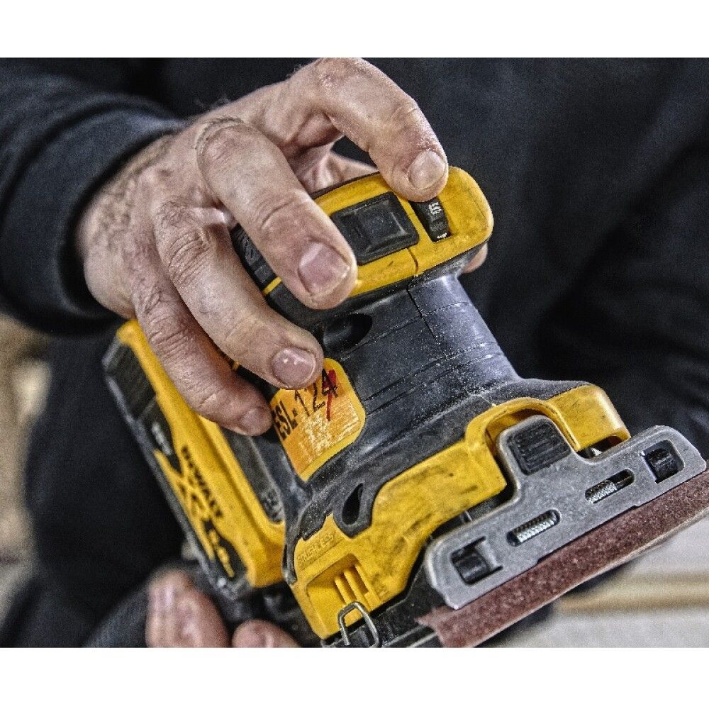 Tasohiomakone DeWalt DCW200N-XJ