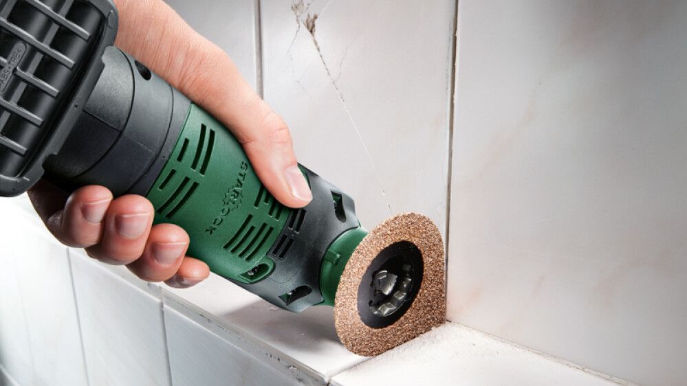 Monitoimityökalu Bosch AdvancedMulti 18 V Solo