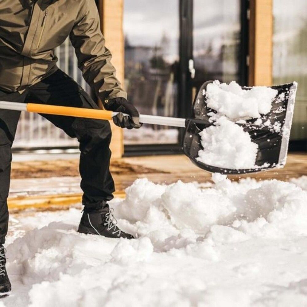 Lumentyönnin Fiskars X-series 53 cm