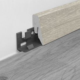 Jalkalista Logoclic  K40 C Tammi Alba MDF 19 x 40 x 2600 mm