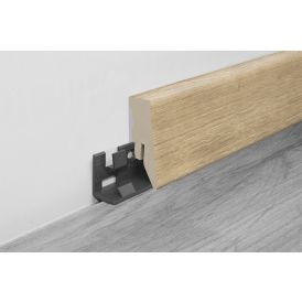 Jalkalista Logoclic Fan Oak MDF 18 x 50 x 2600 mm 